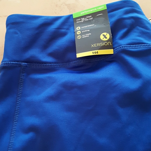 Xersion Pants - NWT Xersion performance capri